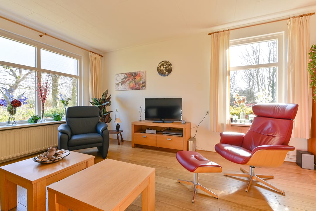 Photo 22 of Schoolstraat 7