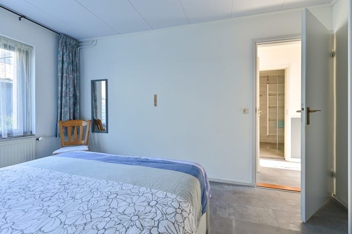 Foto 42 van Schoolstraat 7