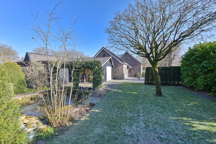 Foto 73 van Schoolstraat 7