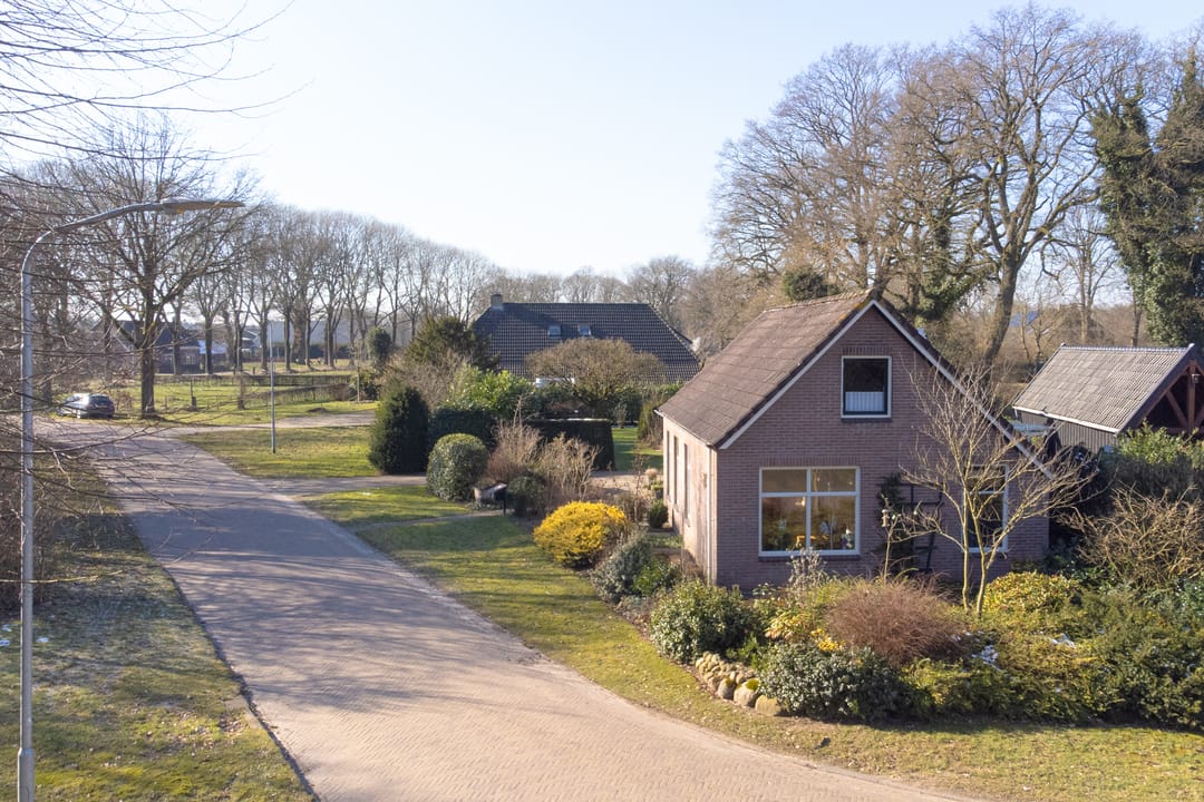 Photo 86 of Schoolstraat 7