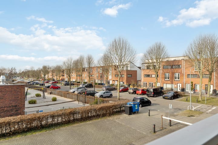 Foto 28 van Chagallweg 30