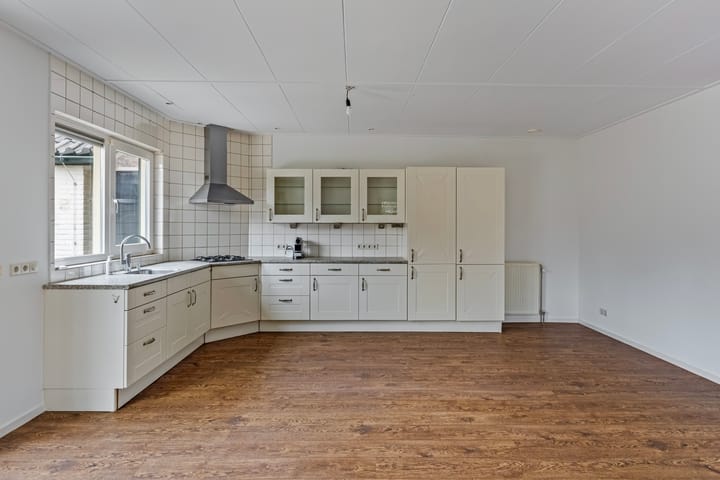 Foto 10 van Landweg 16-A