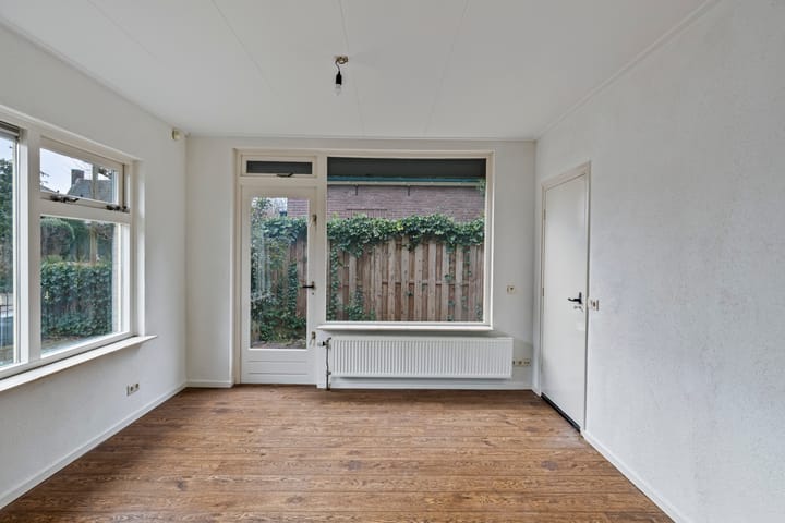 Foto 18 van Landweg 16-A