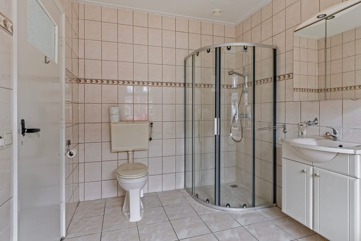 Foto 21 van Landweg 16-A