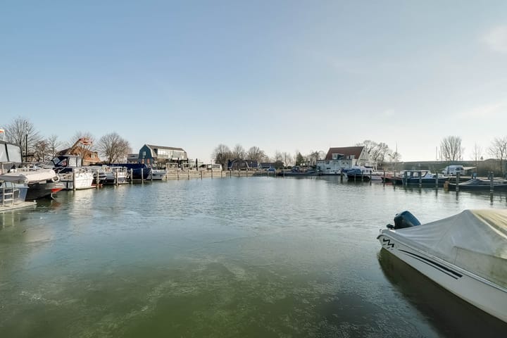 Foto 49 van Broekerhavenweg 225