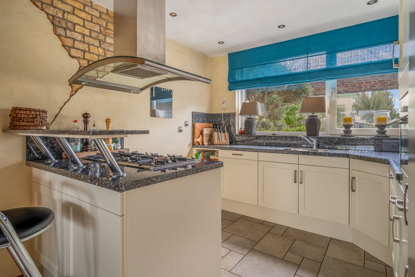 Photo 4 of Golfslag 3