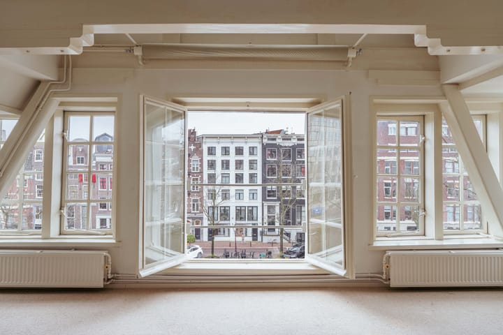 Photo 8 of Romeinsarmsteeg 2-C