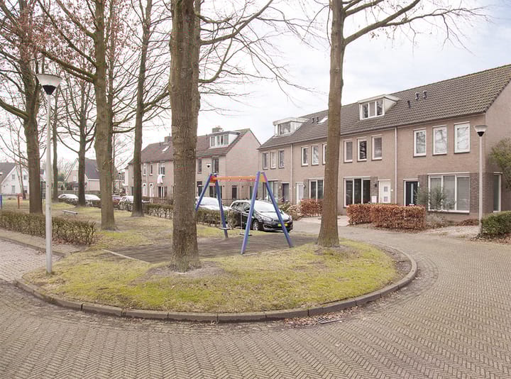 Foto 35 van Bijenweide 31