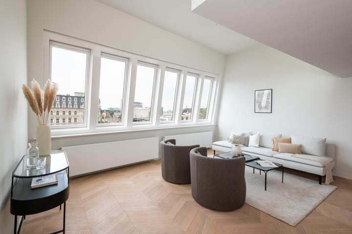 Foto 4 van Warmoesstraat 10-4