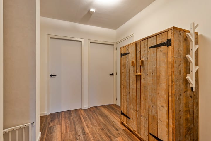 Foto 25 van Esdoornstraat 46