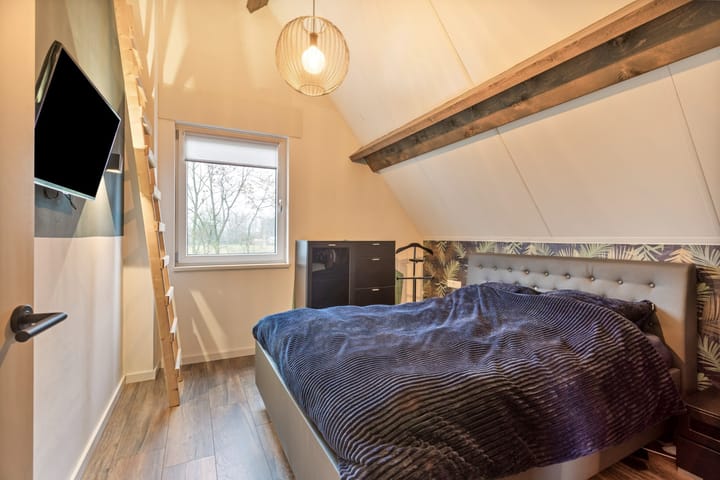 Foto 26 van Esdoornstraat 46