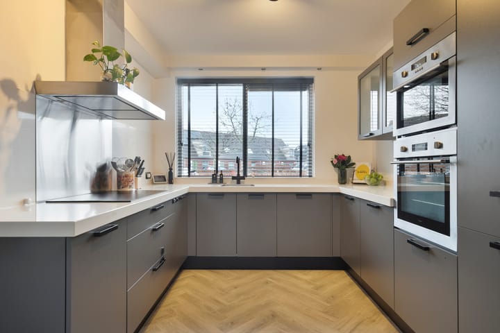 Foto 3 van Mangaan 14