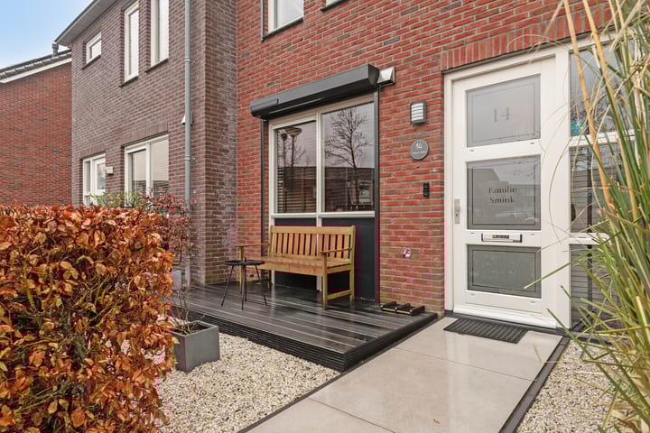 Foto 6 van Mangaan 14