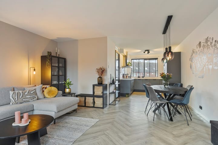 Foto 13 van Mangaan 14