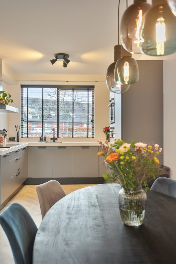 Foto 15 van Mangaan 14