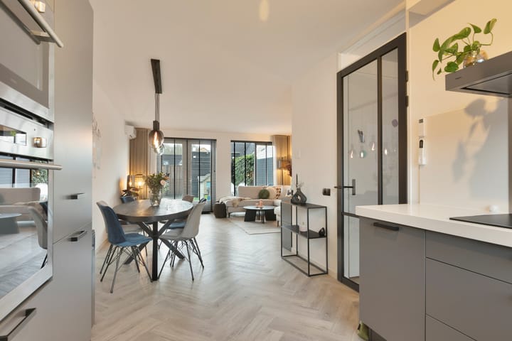 Foto 16 van Mangaan 14