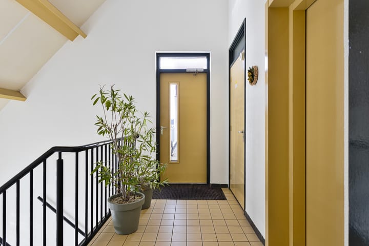 Foto 7 van Veldhovenring 34-F