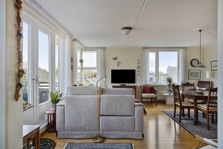 Foto 11 van Veldhovenring 34-F