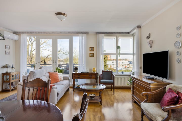 Foto 14 van Veldhovenring 34-F