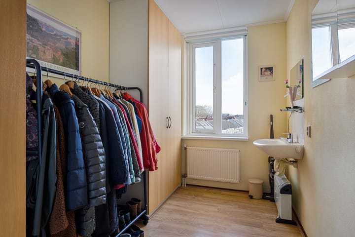 Foto 26 van Veldhovenring 34-F