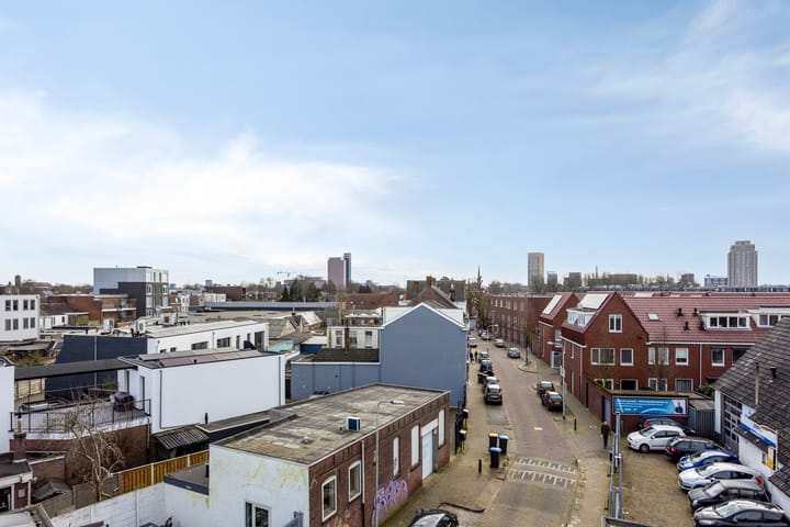 Foto 30 van Veldhovenring 34-F