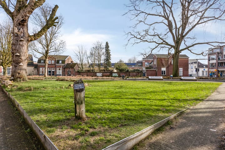 Foto 33 van Veldhovenring 34-F