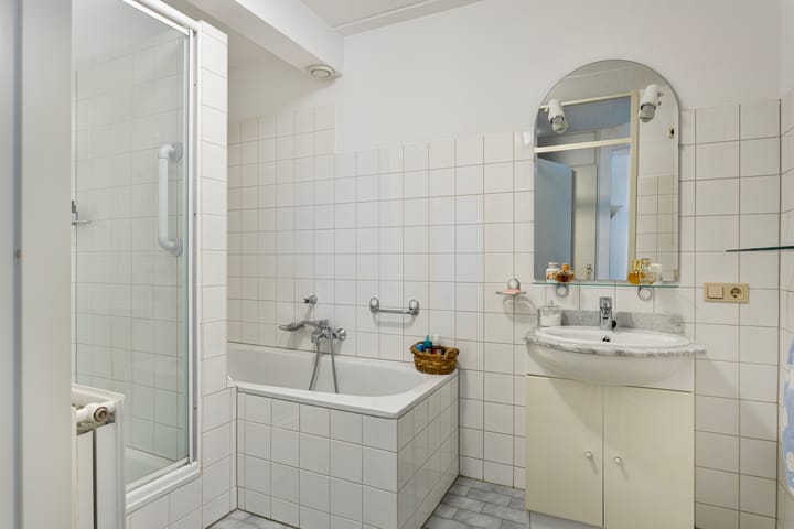 Foto 24 van Veldhovenring 34-F