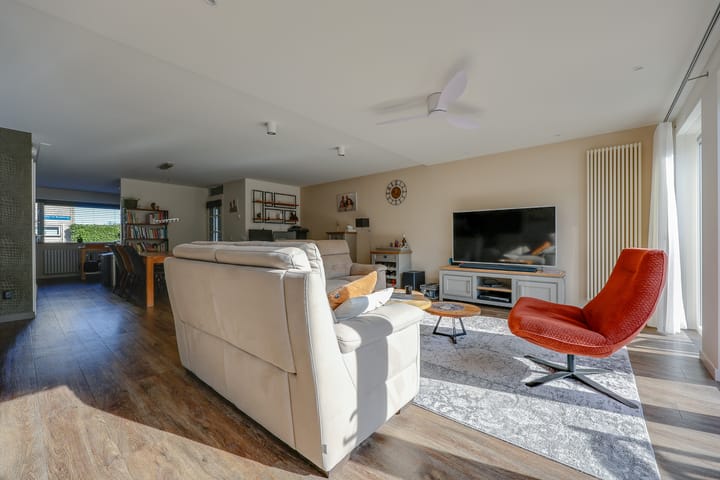 Foto 9 van Menno ter Braakstraat 12