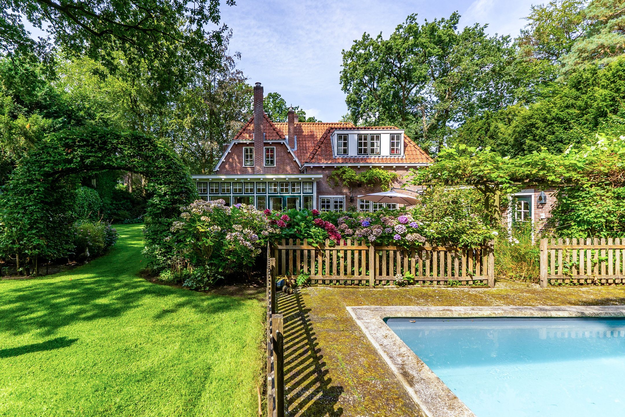 Foto 9 van Rossinilaan 8