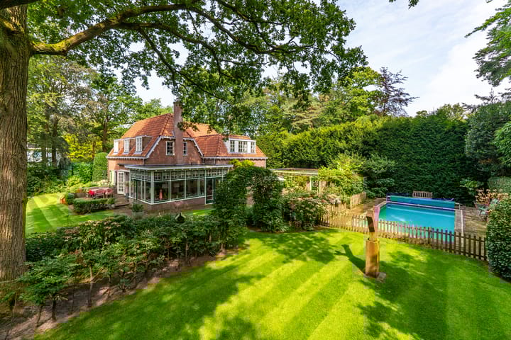 Foto 1 van Rossinilaan 8