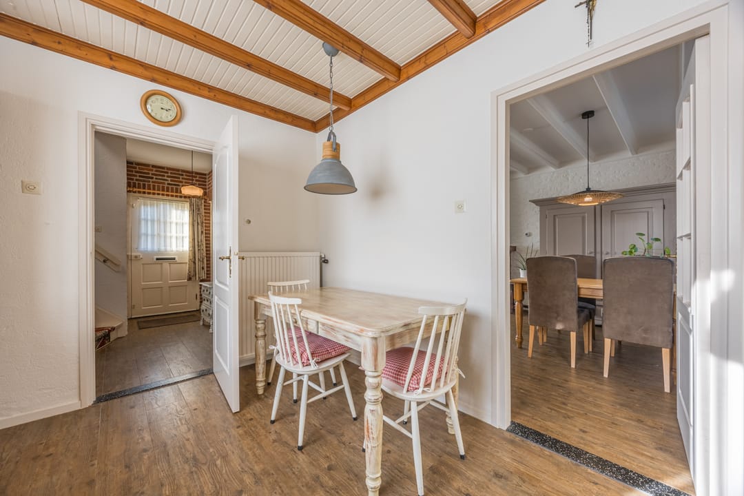 Foto 7 van Lariksweg 8