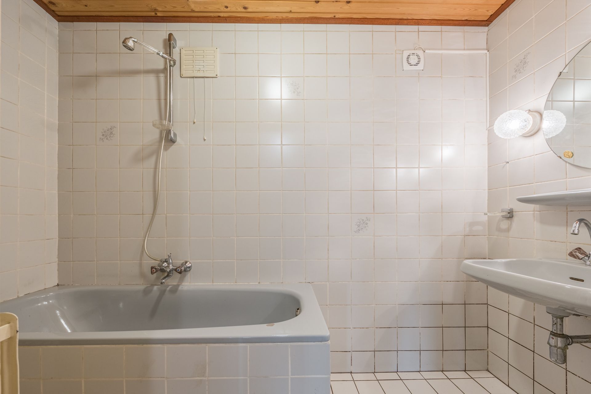 Foto 12 van Lariksweg 8