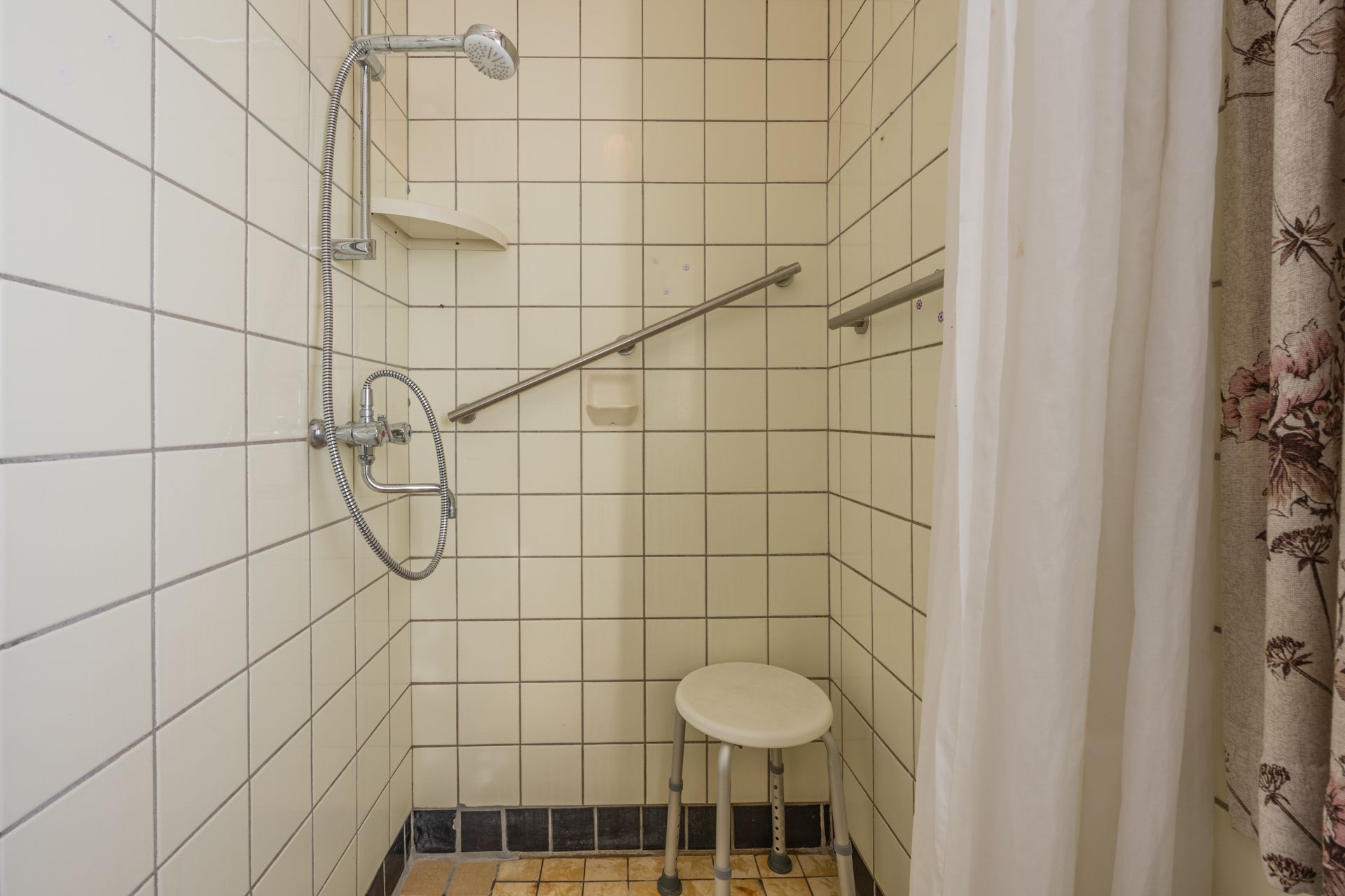 Foto 21 van Lariksweg 8