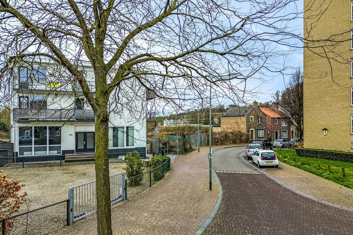 Foto 4 van Koningswinkelstraat 29-E