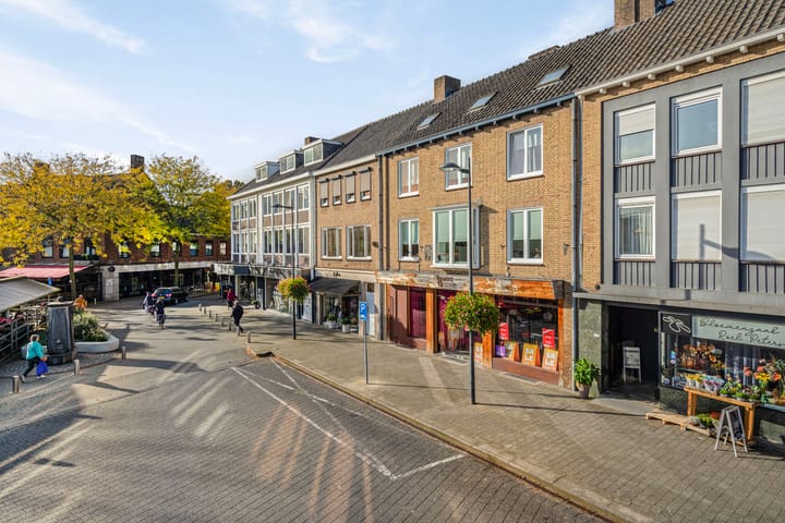 Photo 2 of Markt 8-A