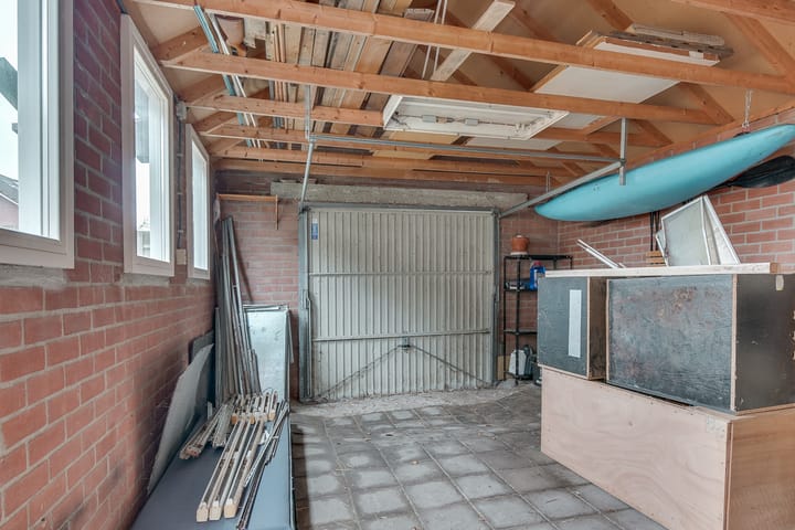 Photo 37 of Gentiaan 50