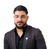 Enes Tarhan - Makelaar