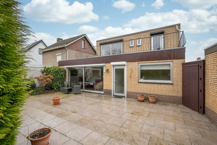 Foto 20 van Urnenveldstraat 9