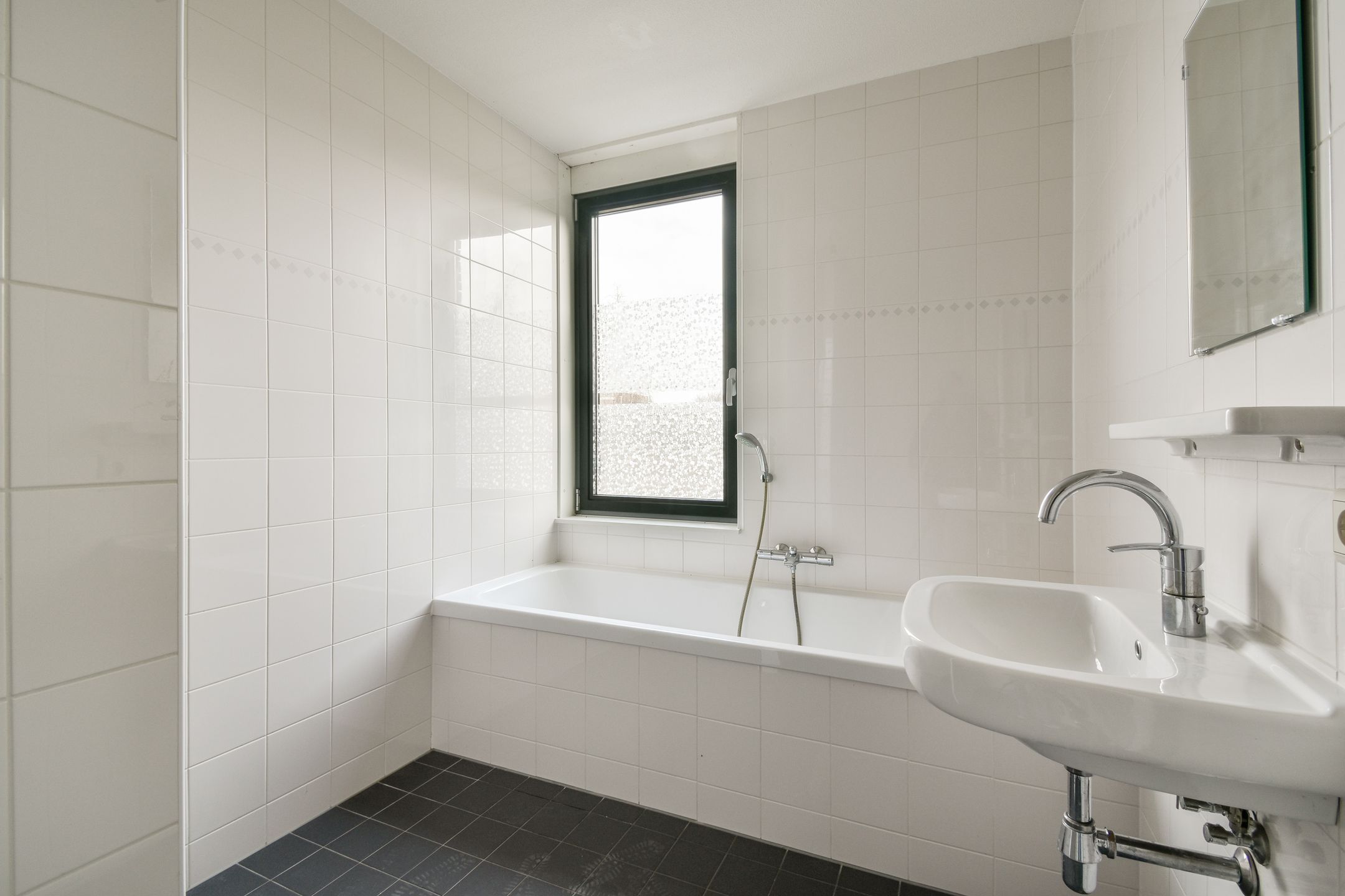 Photo 18 of Eva Besnyöstraat 515