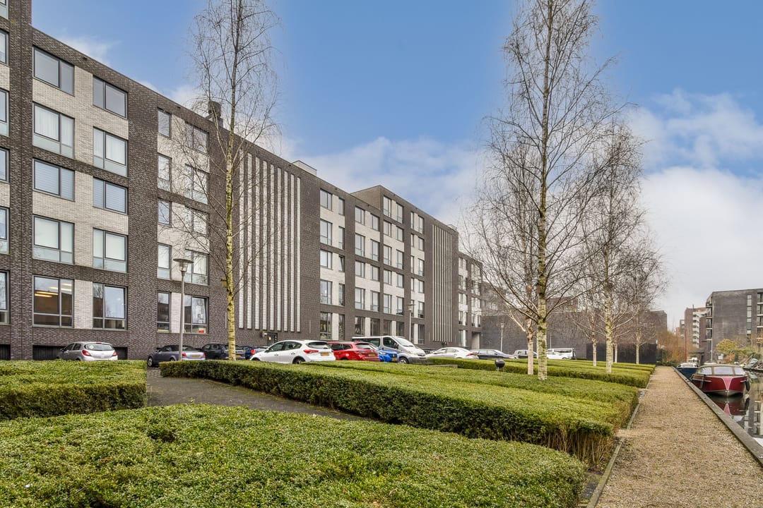 Photo 23 of Eva Besnyöstraat 515