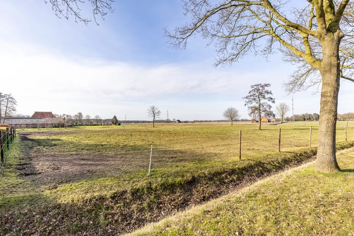 Foto 3 van P W Janssenweg 49