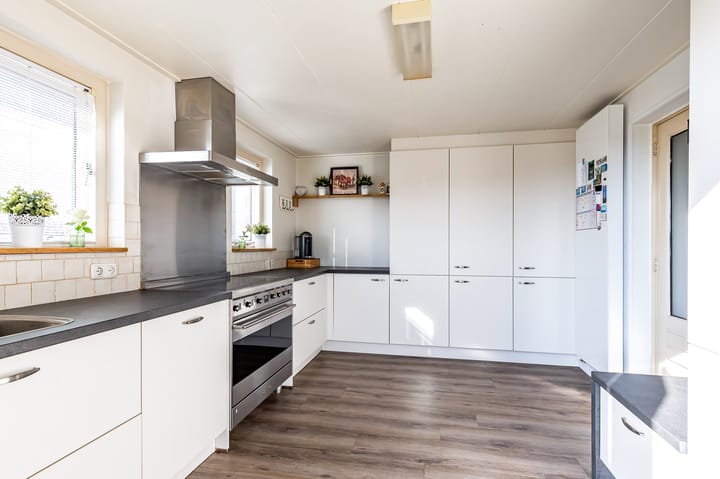 Foto 22 van P W Janssenweg 49