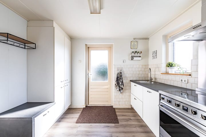 Foto 23 van P W Janssenweg 49