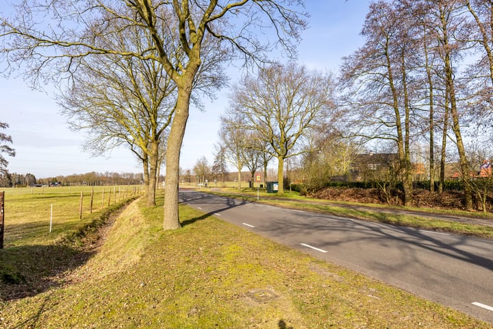 Foto 39 van P W Janssenweg 49