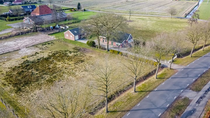 Foto 42 van P W Janssenweg 49