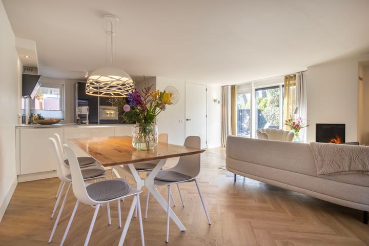 Foto 6 van Satijnzwam 25