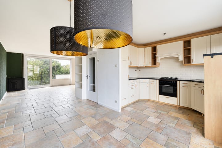 Foto 2 van Hugo van Voorneweg 6