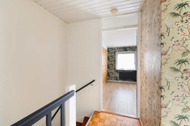 Photo 22 of Hugo van Voorneweg 6