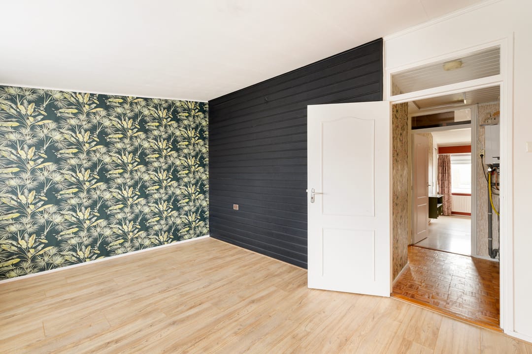 Photo 26 of Hugo van Voorneweg 6