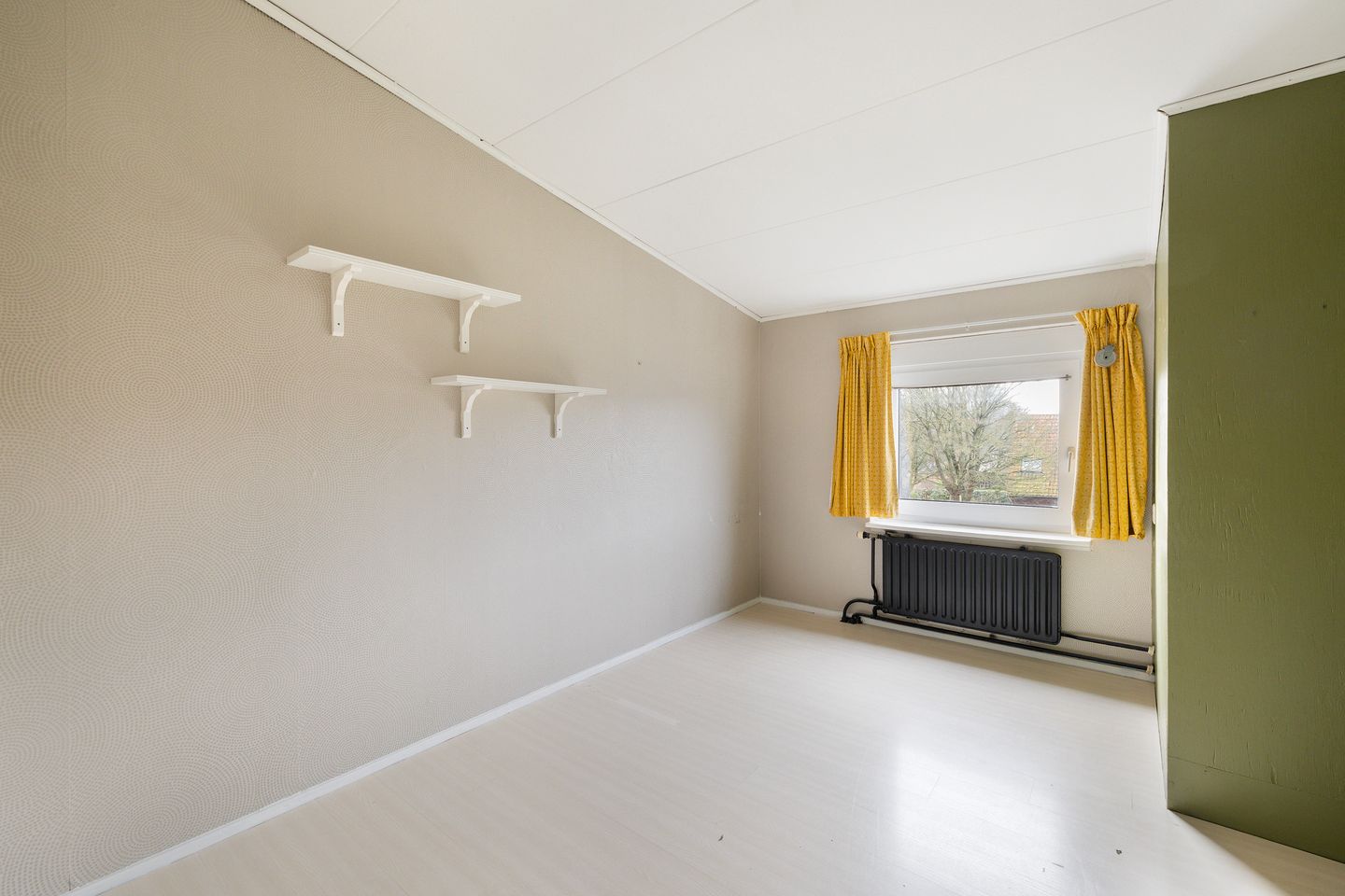 Photo 29 of Hugo van Voorneweg 6